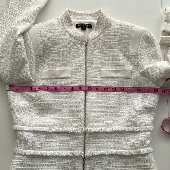 Tahari jacket - Picture 7 of 9